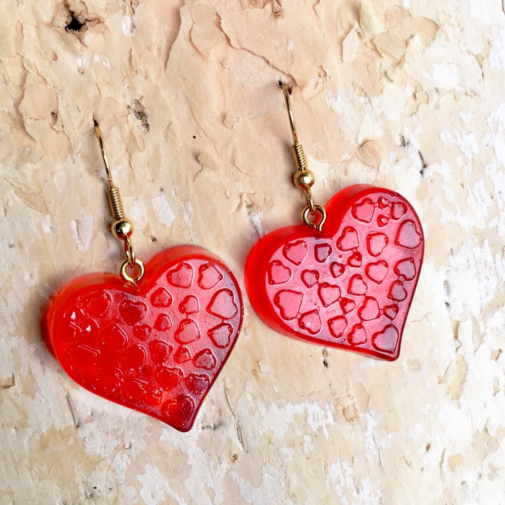 Animal print red heart earrings